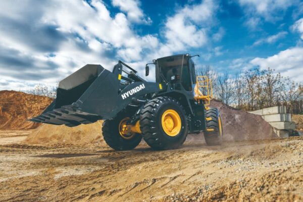 produk PT Nusantara Traktor Indonesia (8) produk PT Nusantara Traktor Indonesia (8)